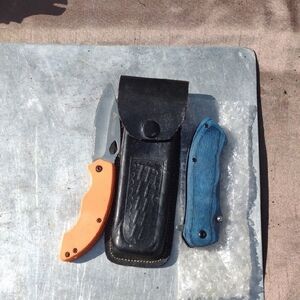 Black Leather Knifes& Pouch